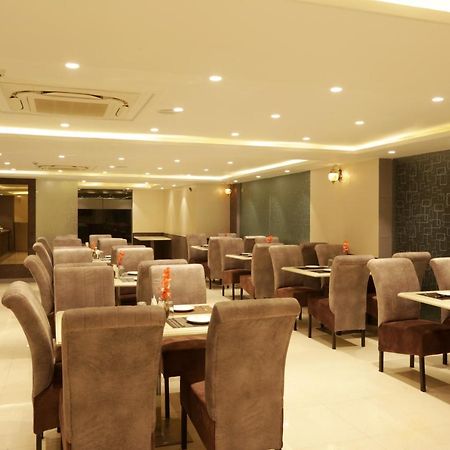 Hotel Sakura By Maps Gurgaon Exterior photo